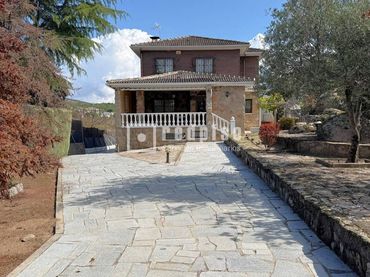 Haus mit Garten zum Verkauf in La Navata