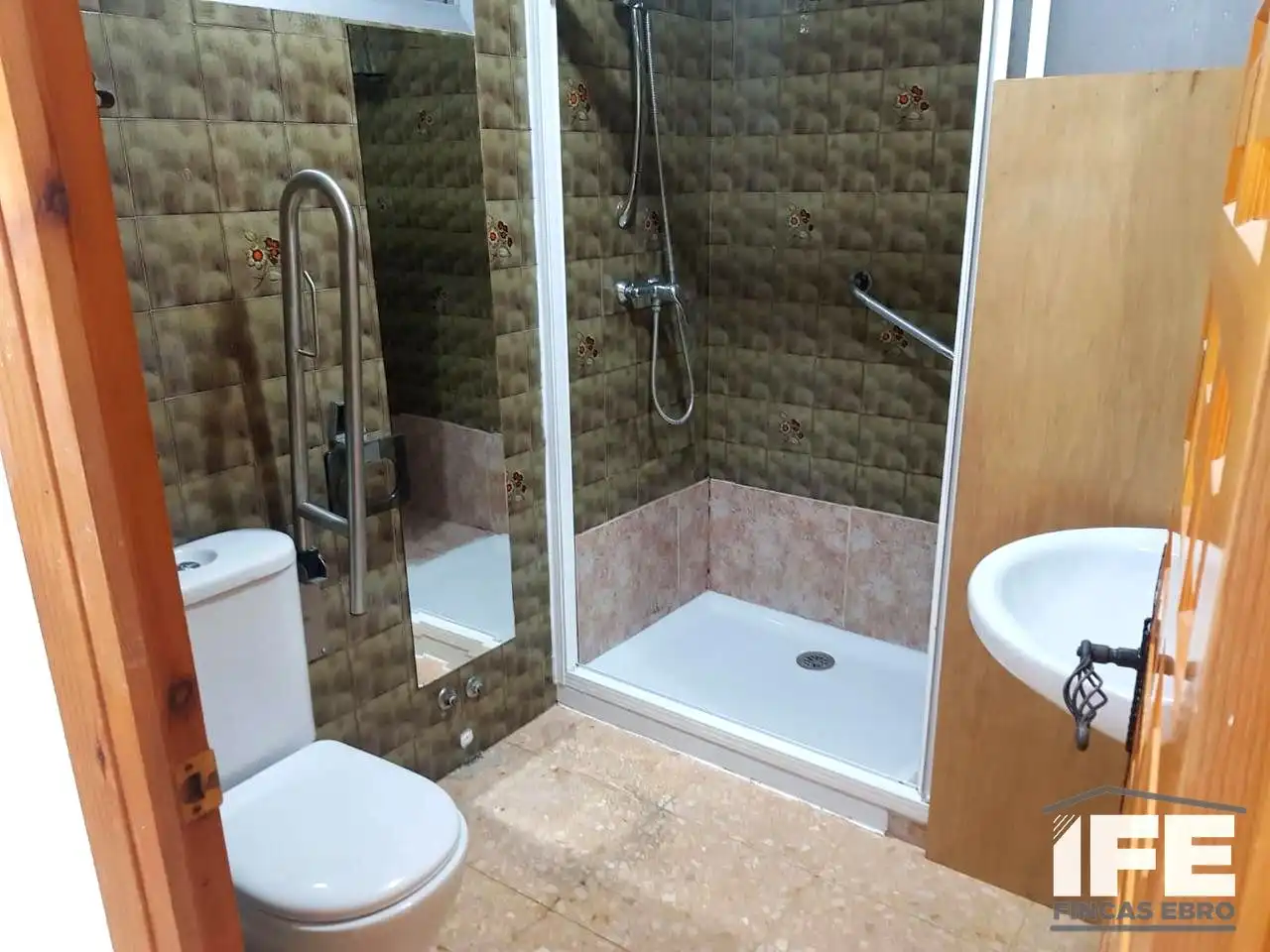 Baño de Casa o chalet en venta en Alagón con Amueblado