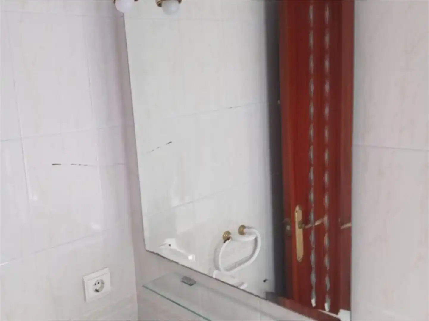 Bany de Casa adosada per a compartir en Centro