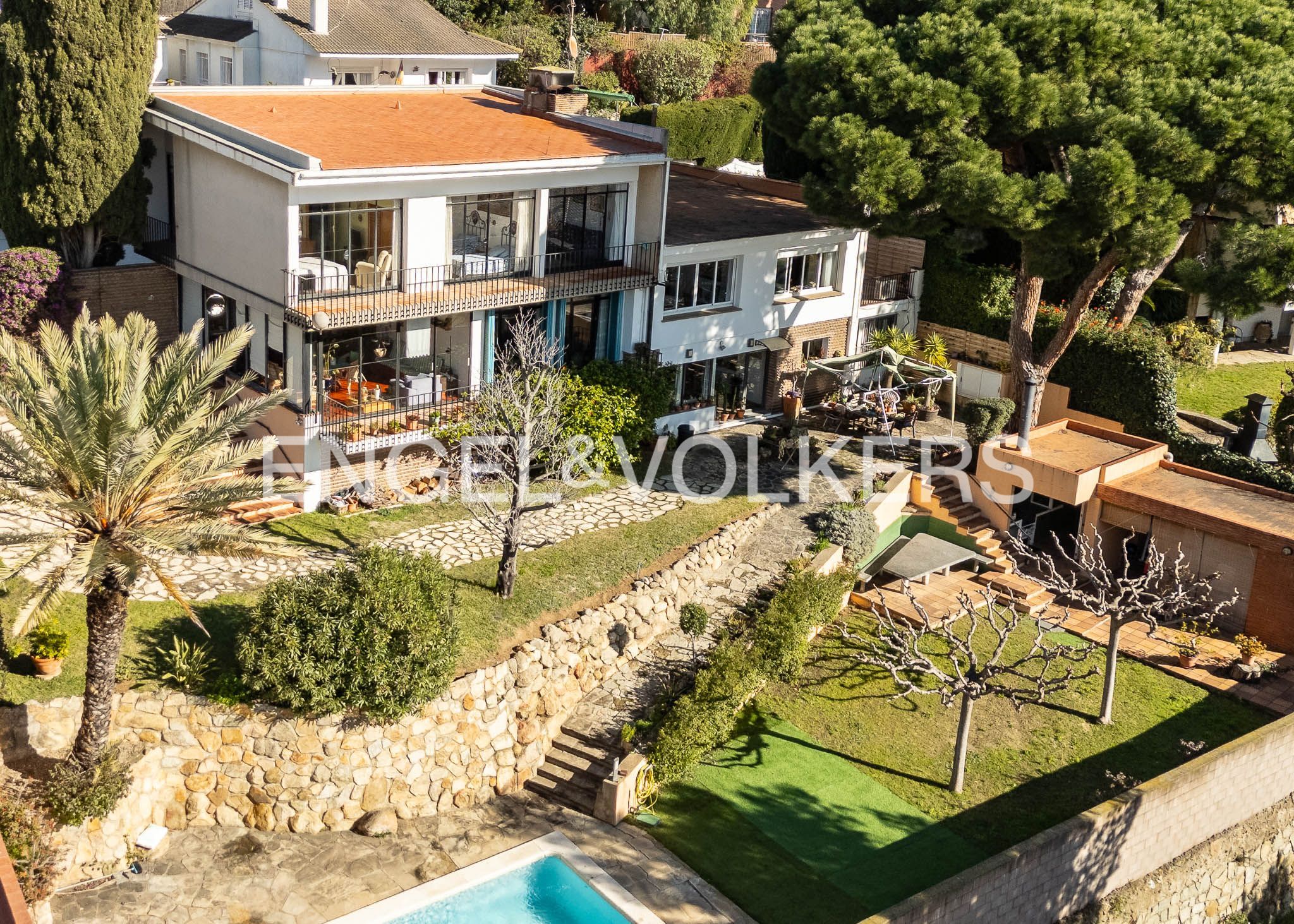 Exterior view of House or chalet for sale in Mataró  with Heating, Private garden and Terrace