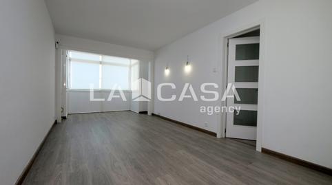 Foto 2 de Ático en venta en Carrer del Doctor Pi I Molist, El Turó de la Peira,  Barcelona Capital