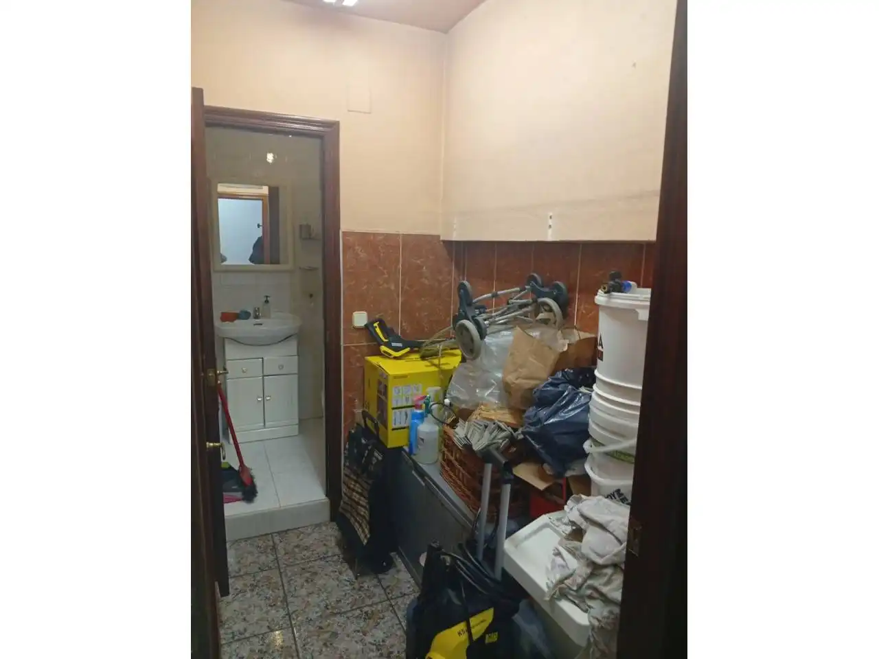 Gewerbefläche zum Verkauf in Calle Martínez Vega 1, imagen 8
