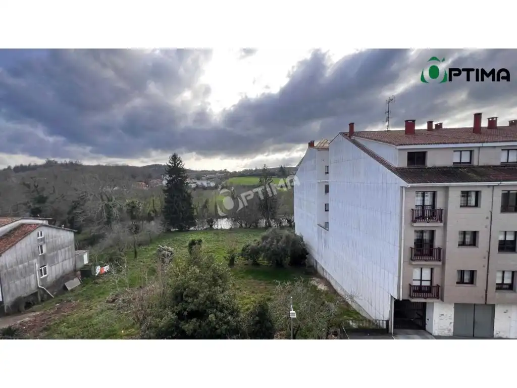 Vista exterior de Piso en venta en Oroso