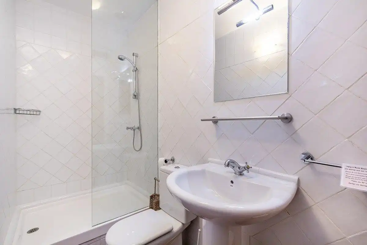 Baño de Casa o chalet en venta en Alcaudete con Aire acondicionado, Calefacción y Jardín privado