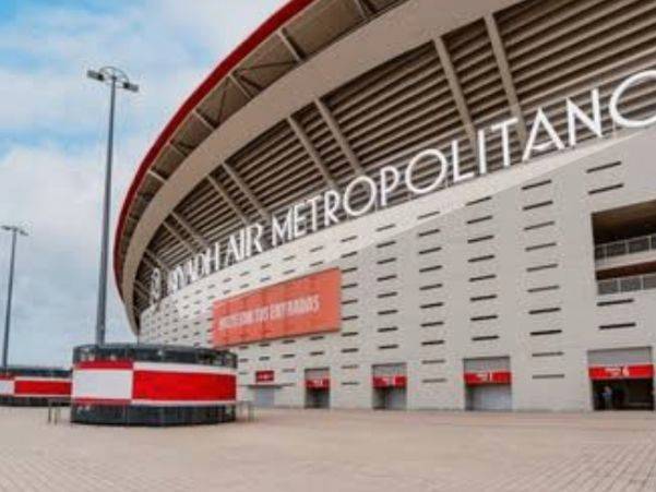 Garaje en Alquiler en Avenida de Arcentales, 12 en Rosas - Musas