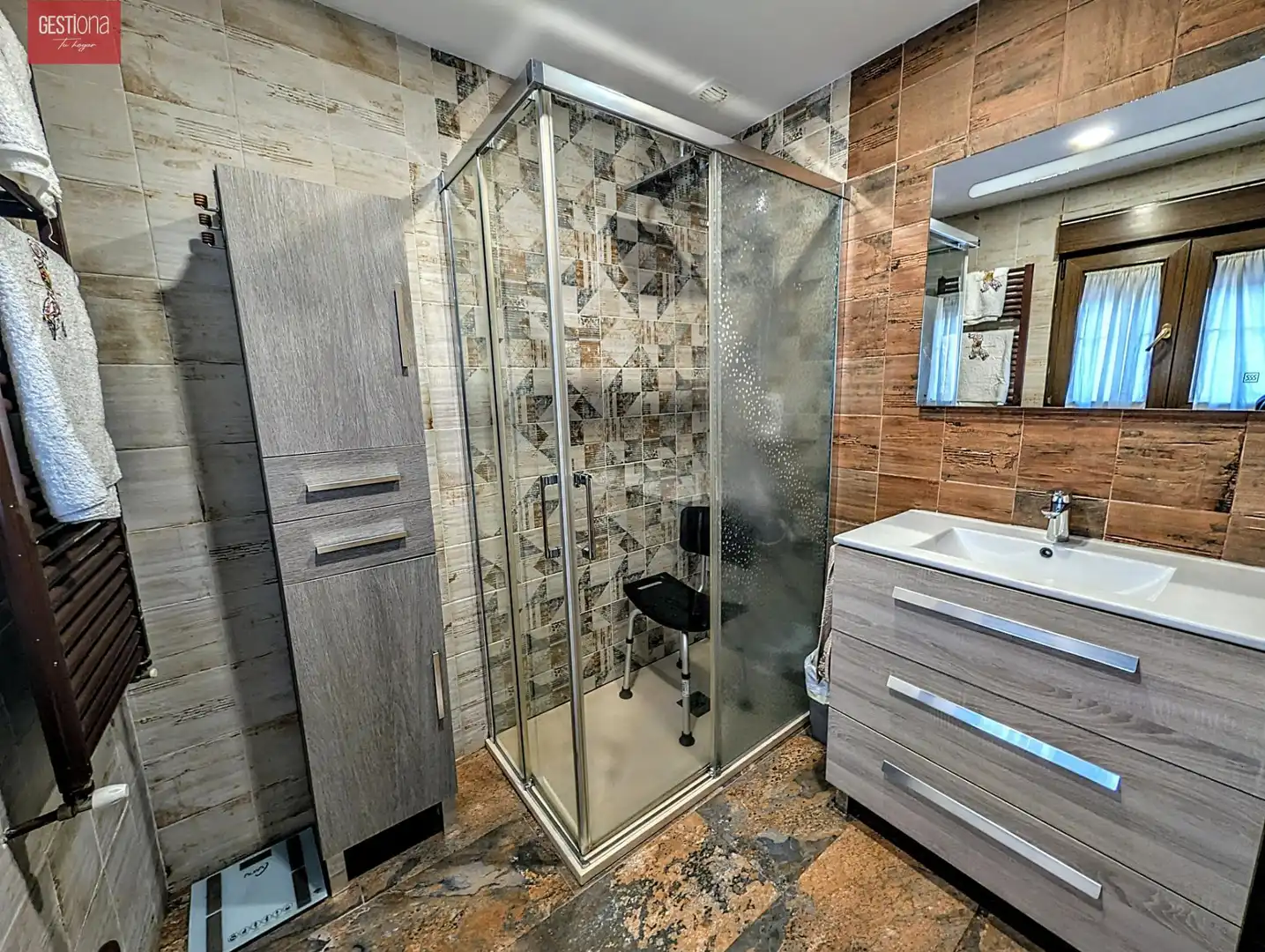 Bathroom of Detached homes for sale in El Astillero    with Heating, Terrace and Storage room