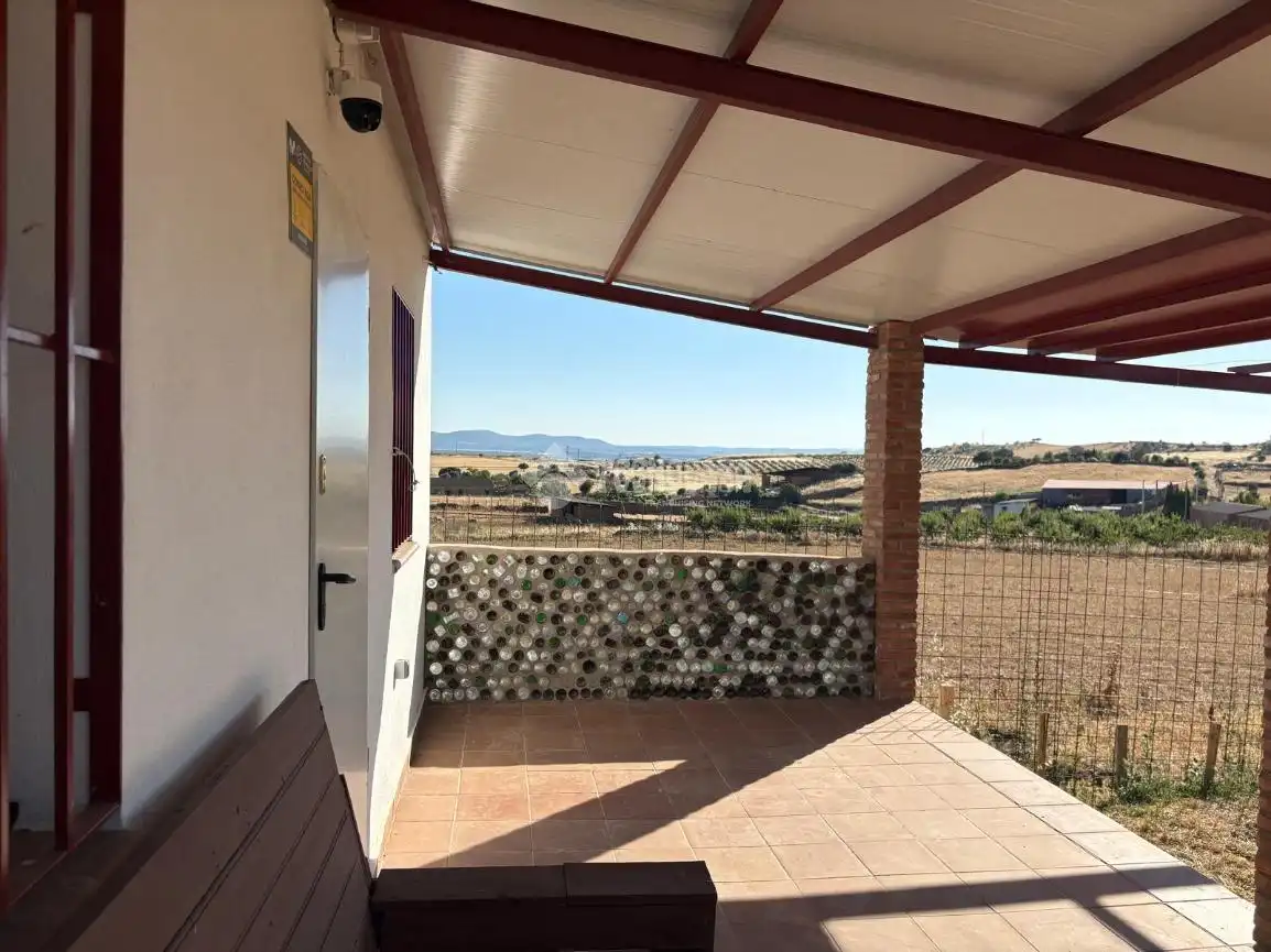 Casa con jardín en venta en Valdeverdeja, imagen 7