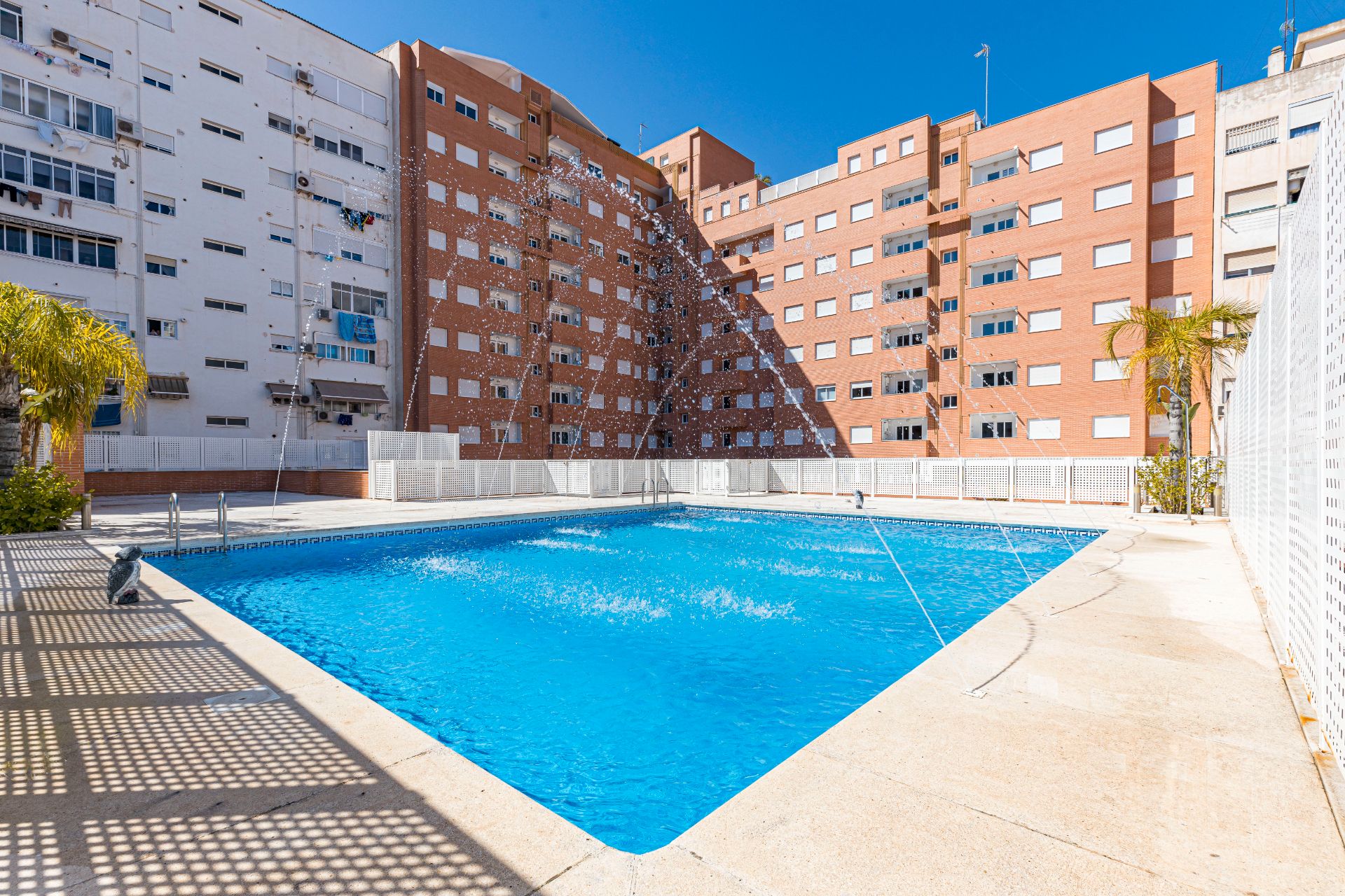 Pis en venda a Avenida Reina Victoria Eugenia, 2, Alameda