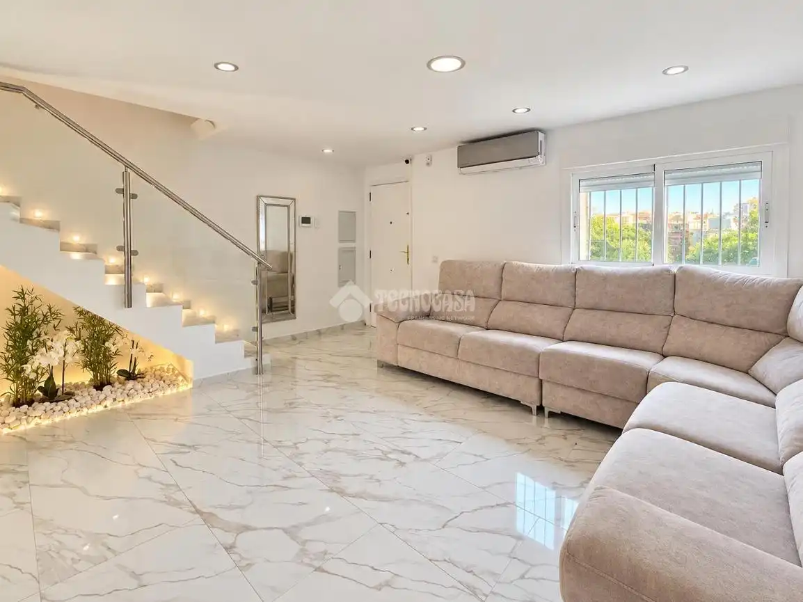 Maison jumelée à vendre à CALLE JAZMIN, imagen 3