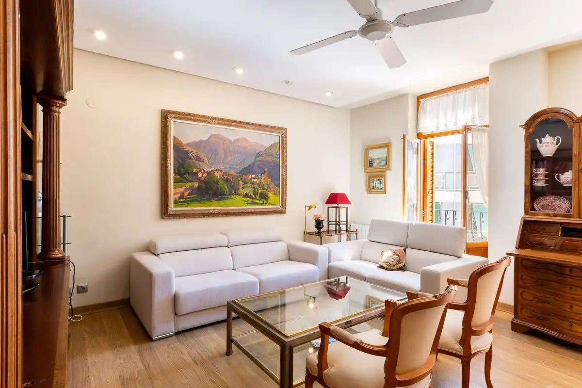 Appartement avec ascenseur à vendre à Carrer de Dénia