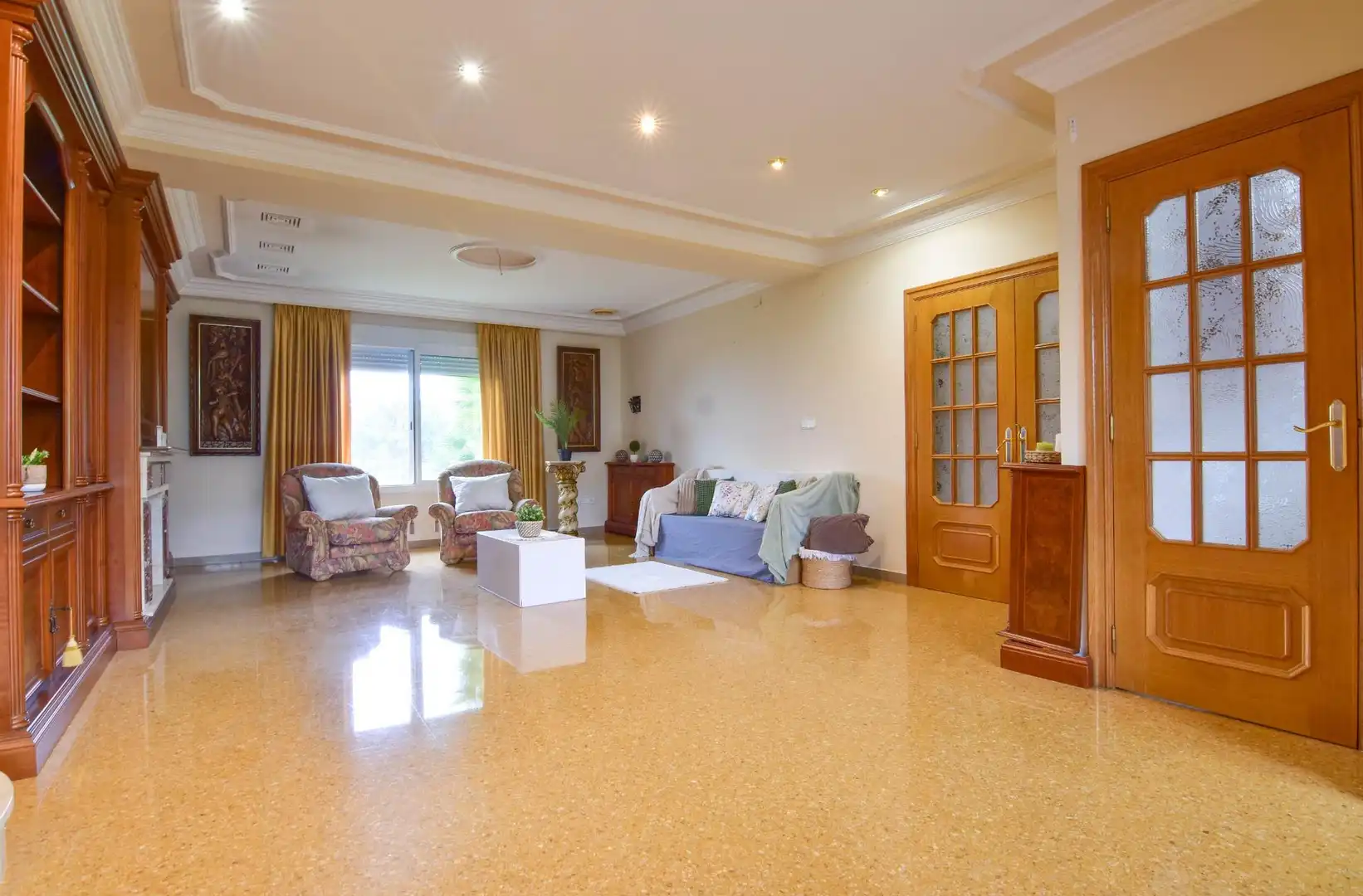 Casa o xalet en venda en Torrent amb Aire condicionat, Jardí privat i Terrassa