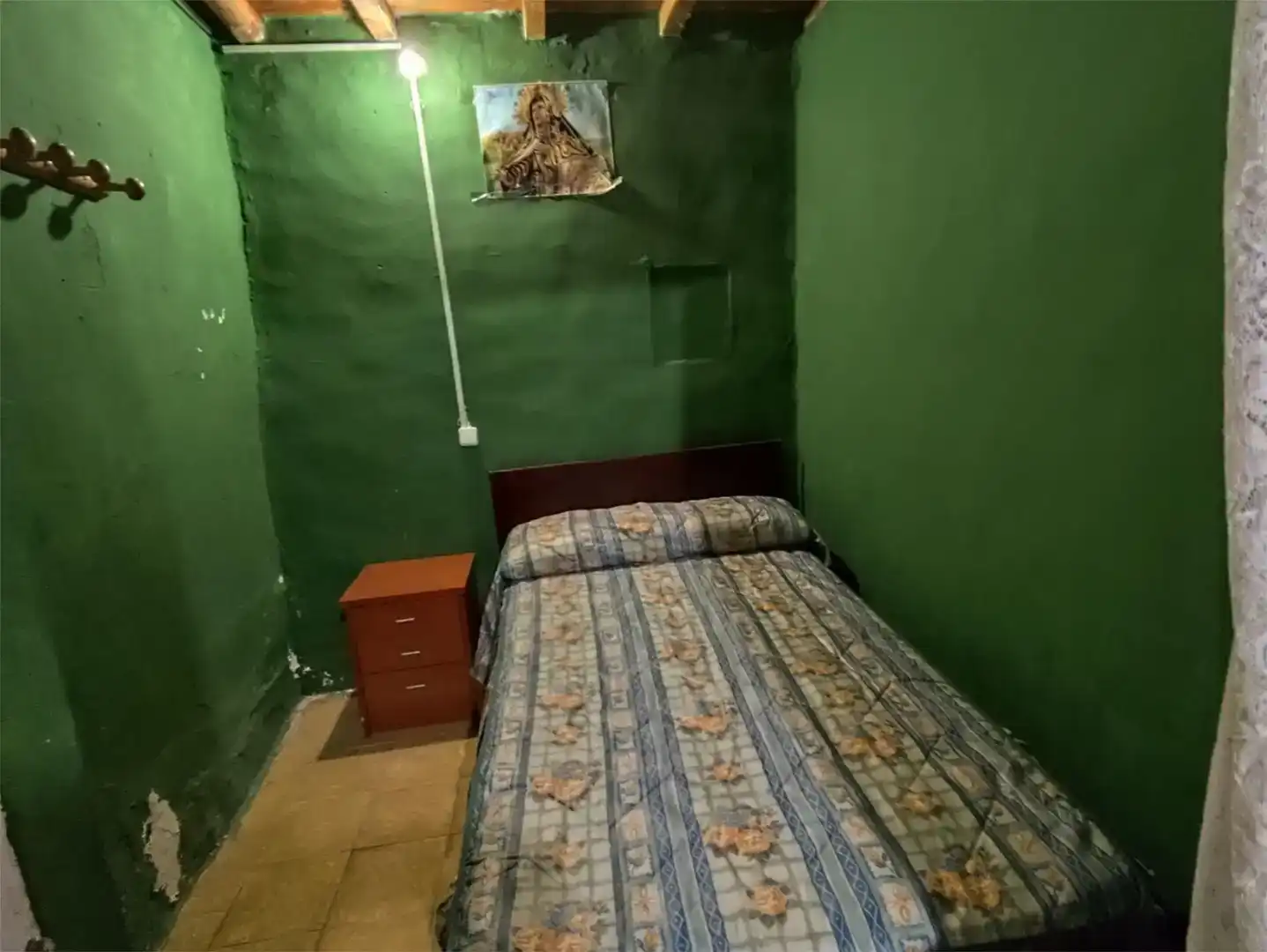 Habitación de Casa adosada en venta en Mamblas con Trastero y Amueblado