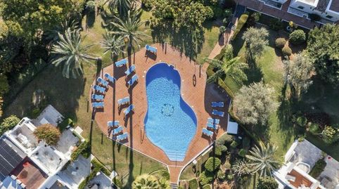 Foto 2 de Casa adosada en venda a Calle Los Granados, 18, Puerto Banús, Marbella