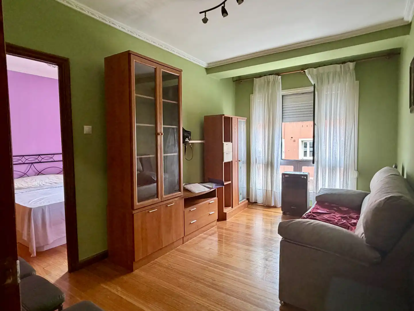 Sala d'estar de Pis de lloguer en Santander amb Terrassa i Moblat