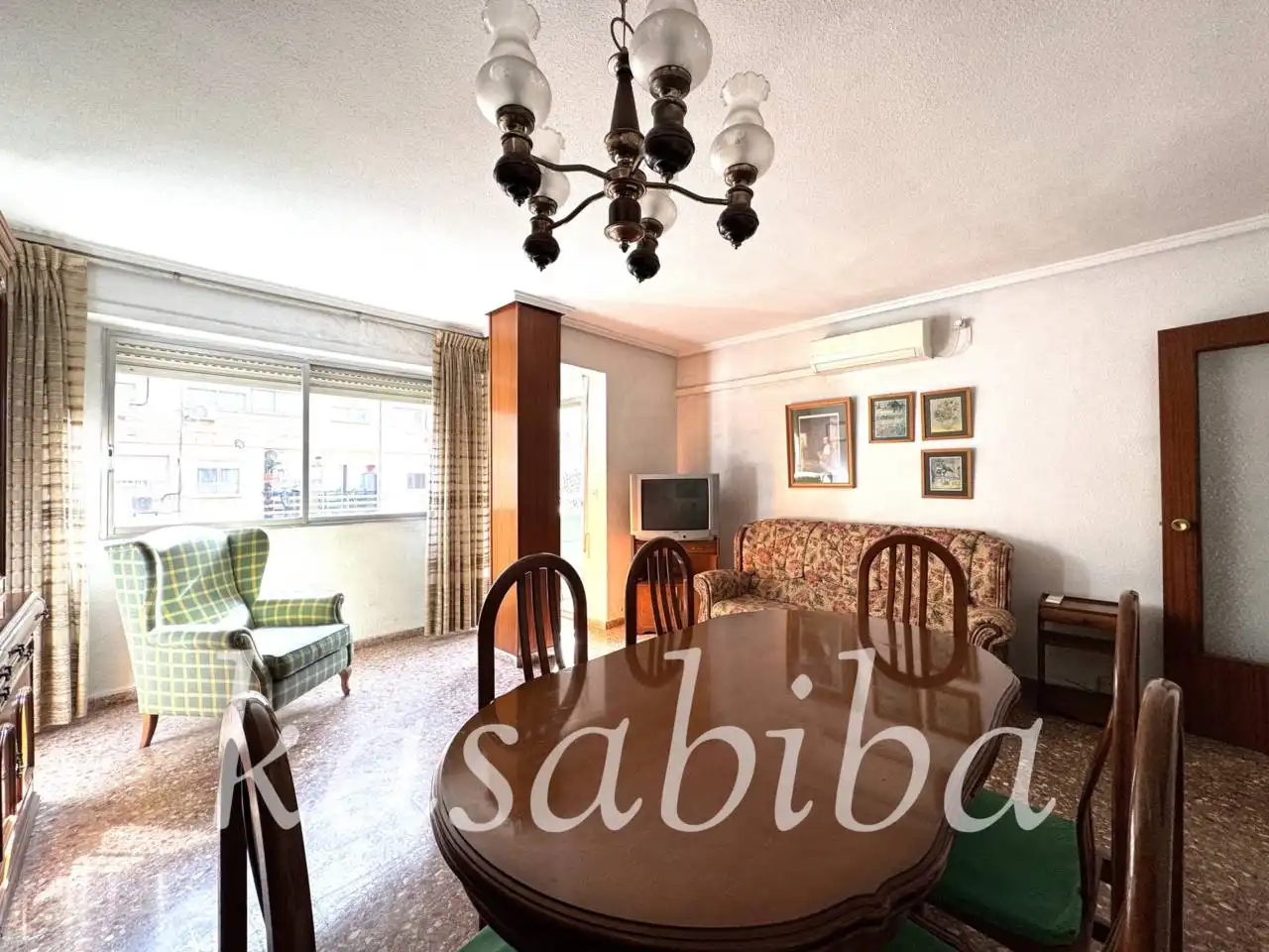 Sala de estar de Piso en venta en  Valencia Capital con Balcón