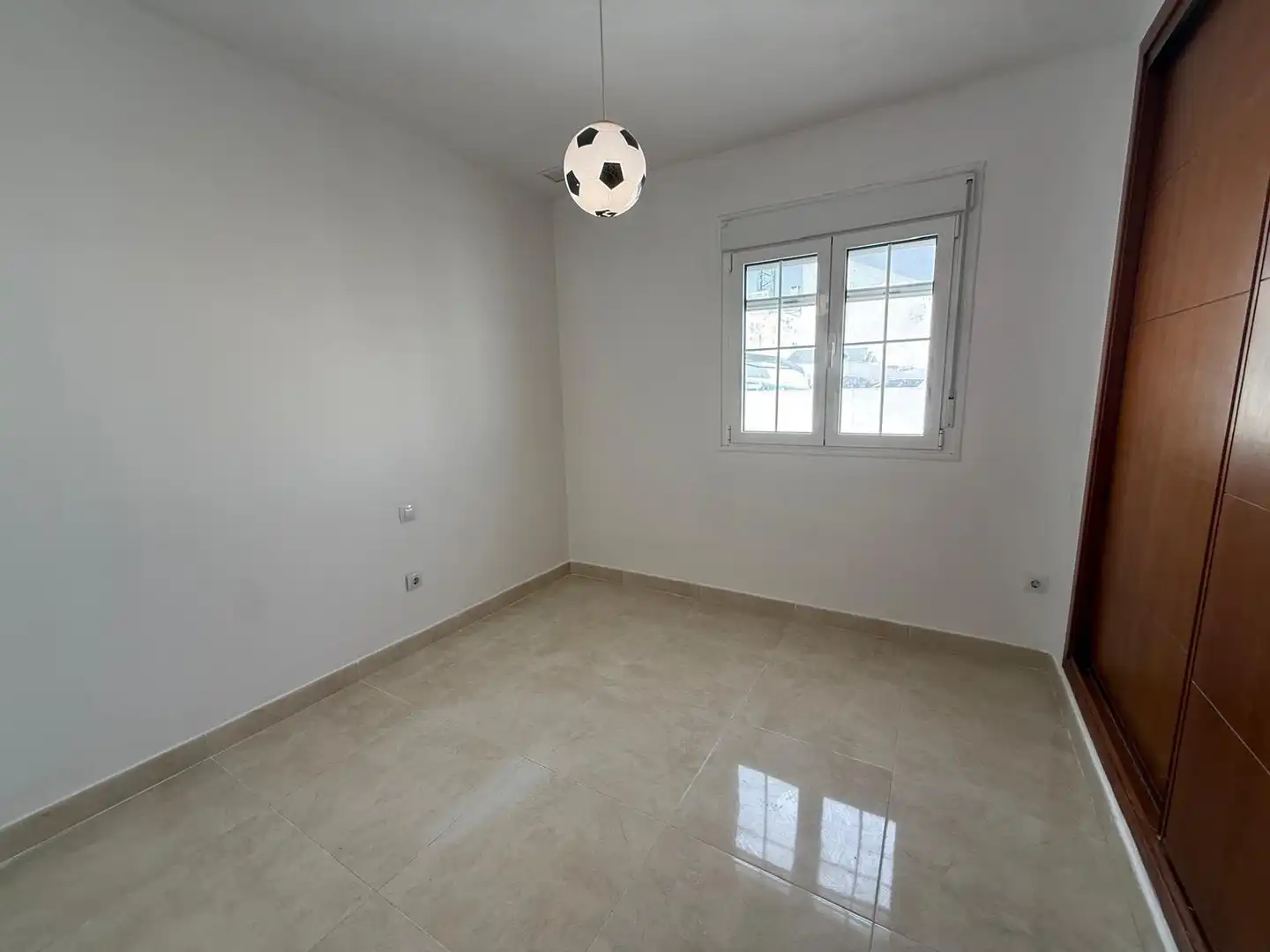 Dormitori de Casa o xalet en venda en San Fernando amb Aire condicionat