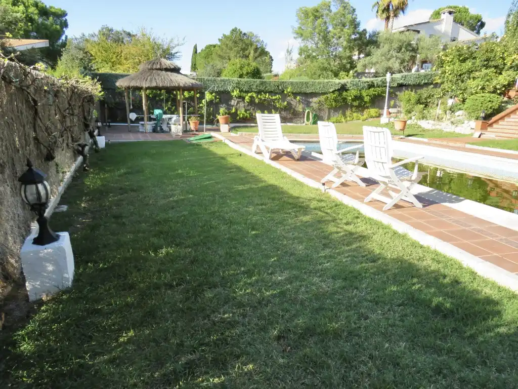 Garden of Houses for sale in Algete