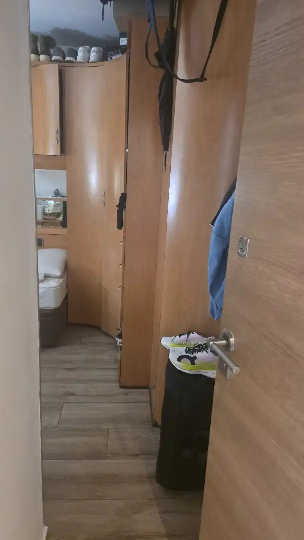 Baño de Piso en venta en Terrassa con Aire acondicionado, Terraza y Amueblado
