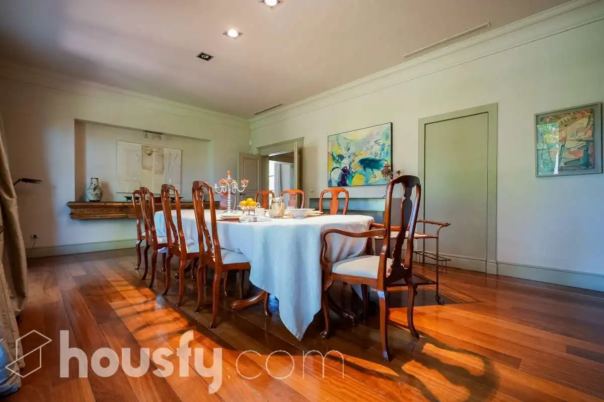Dining room of Houses for sale in Pozuelo de Alarcón  with Air Conditioner, Heating and Private garden
