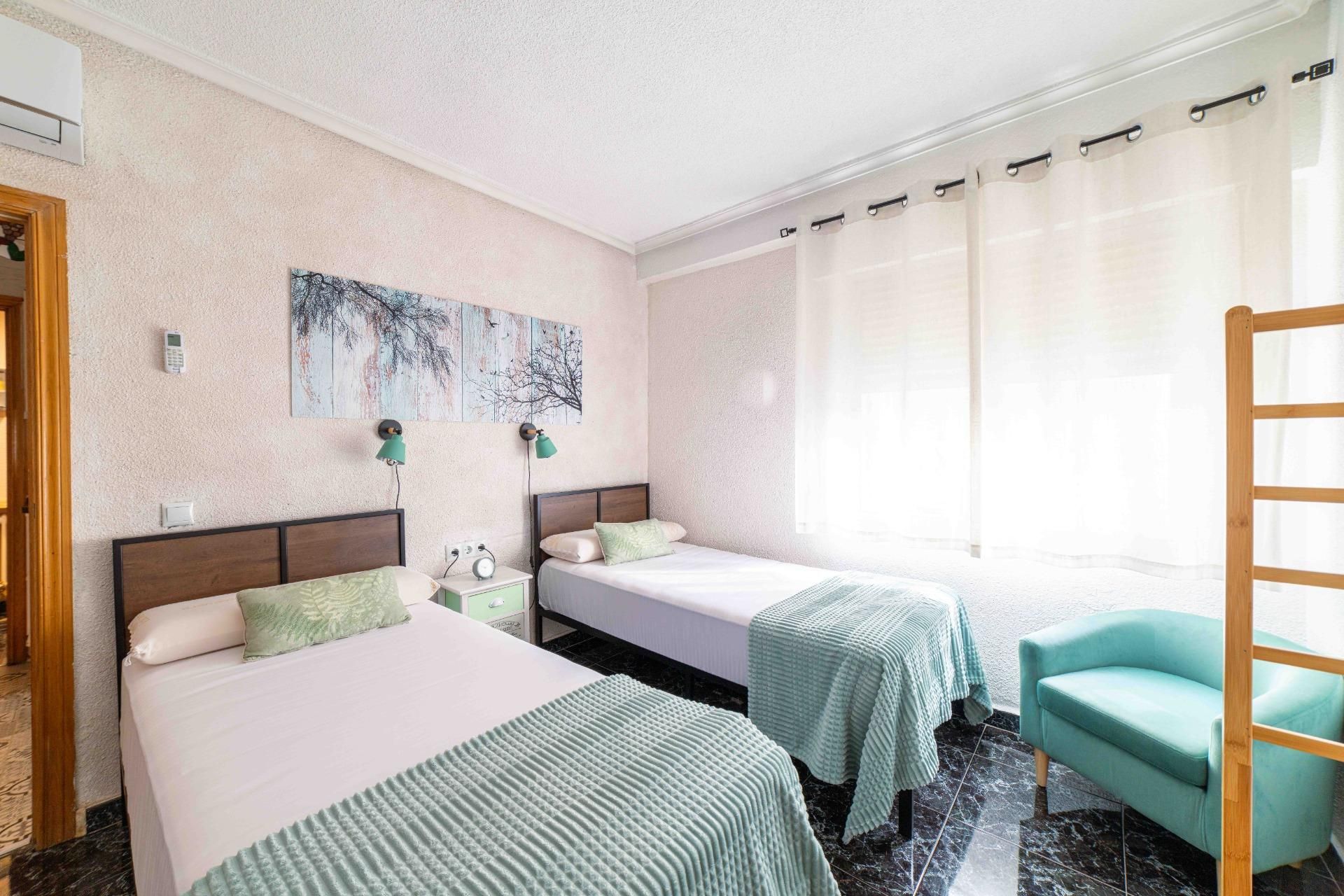 Dormitori de Pis per a compartir en Zamora Capital  amb Aire condicionat, Calefacció i Terrassa