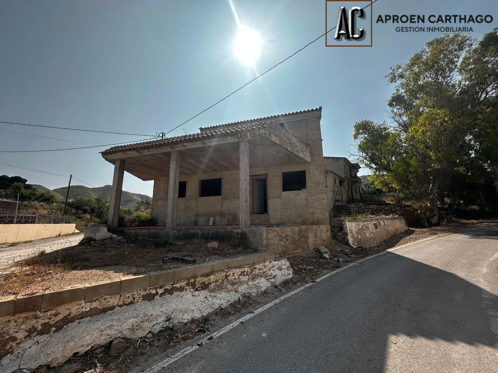 Vista exterior de Casa o xalet en venda en Cartagena amb Jardí privat, Terrassa i Traster