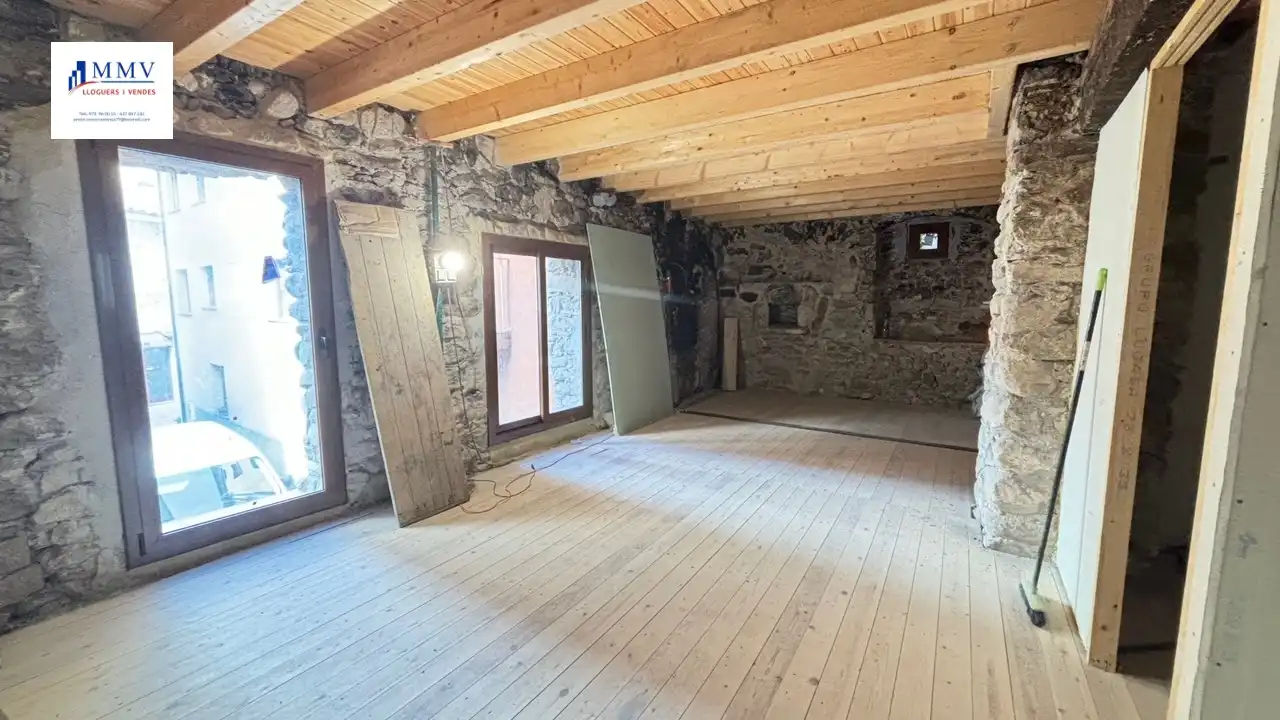 Country homes for sale in Carrer del Àngel, Sant Pau de Segúries
