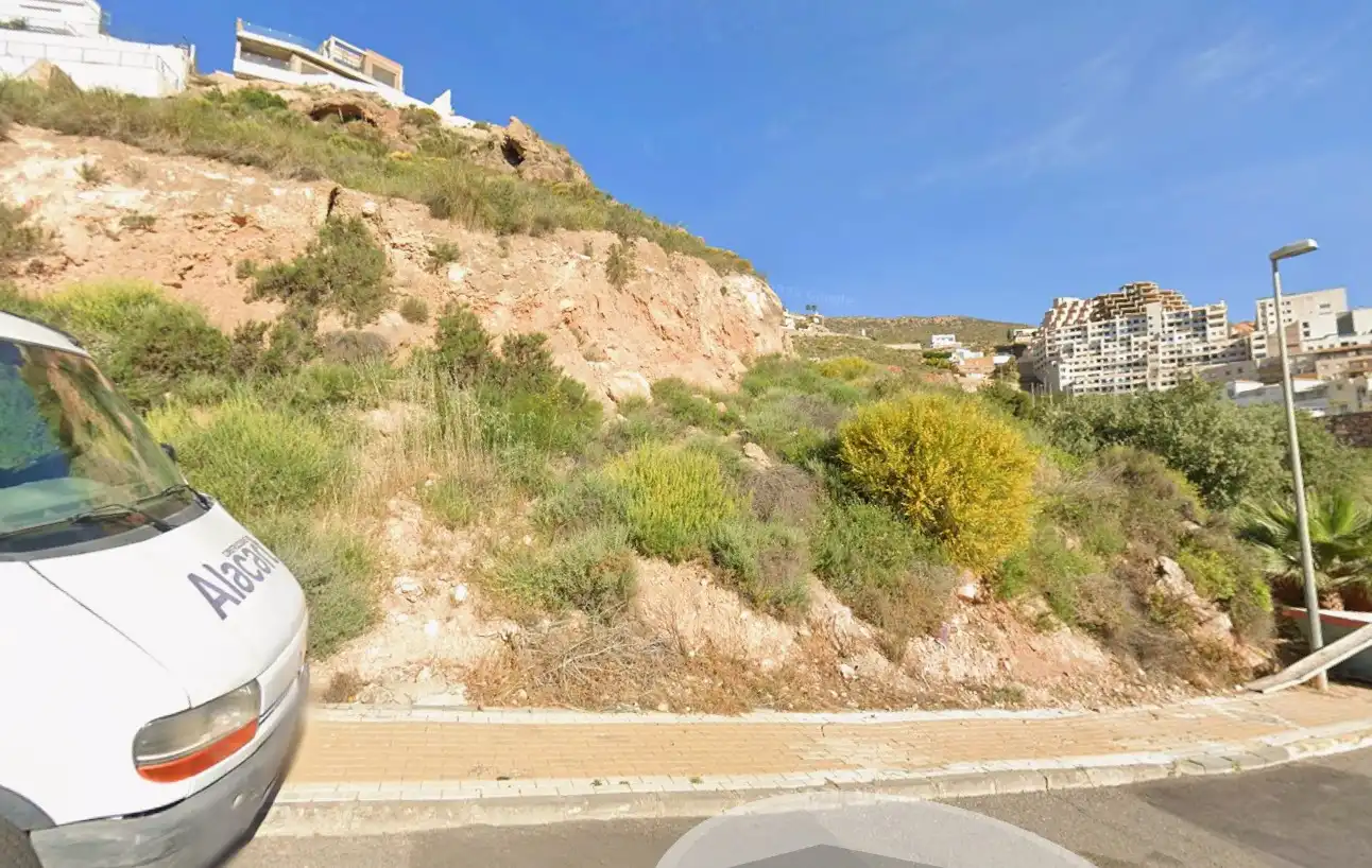 Terreno residencial en venta en Calle de las Higueras 34, imagen 3