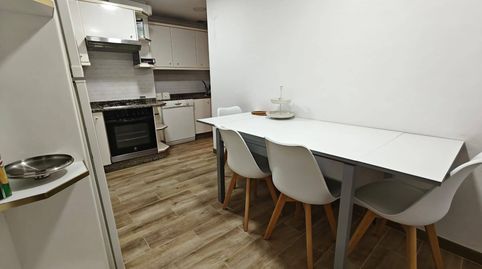 Foto 3 von Wohnung zur Miete in Santo Domingo Calzada, Ensanche - Sar, Santiago de Compostela