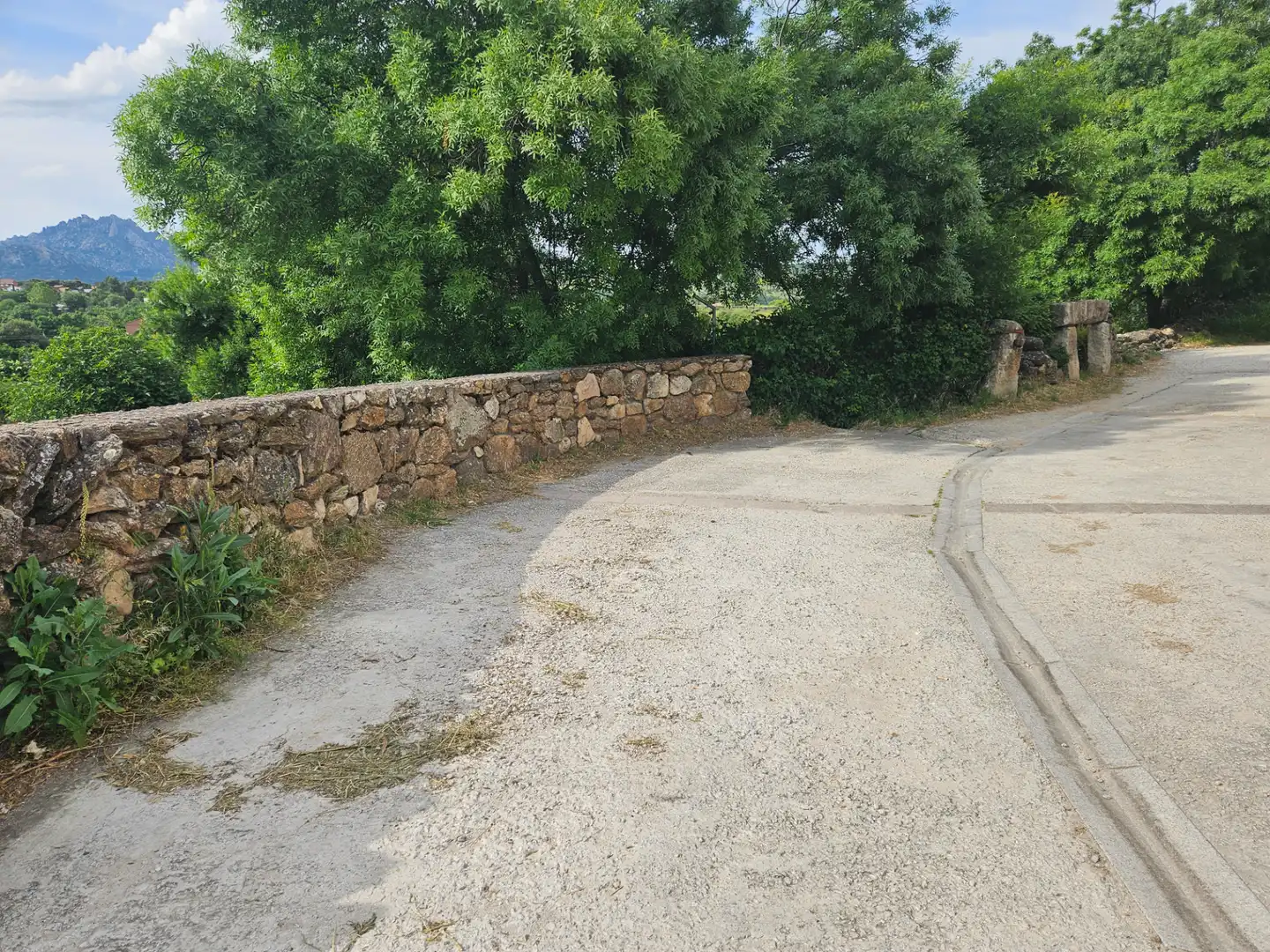 Casa o xalet de lloguer a Calleja de las Cuevas, Cabanillas de la Sierra