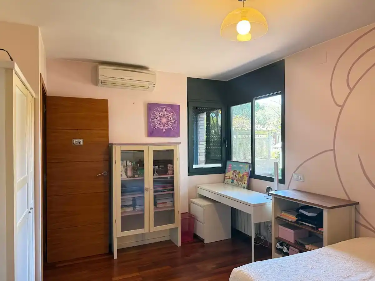 Bedroom of Houses for rent in Castelldefels  with Air Conditioner, Private garden and Terrace