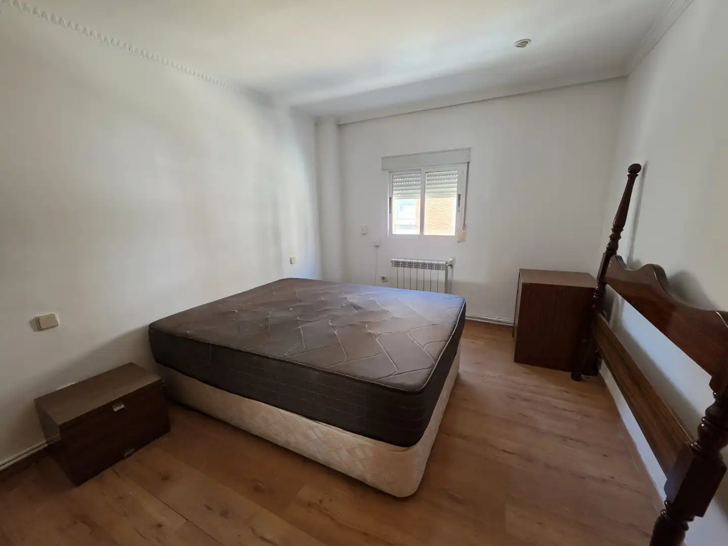 Habitación de Piso en venta en Madrid con Calefacción, Parquet y Amueblado