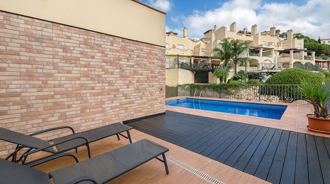 Photo 2 of Flat for sale in Los Arqueros - Puerto del Almendro, Benahavís