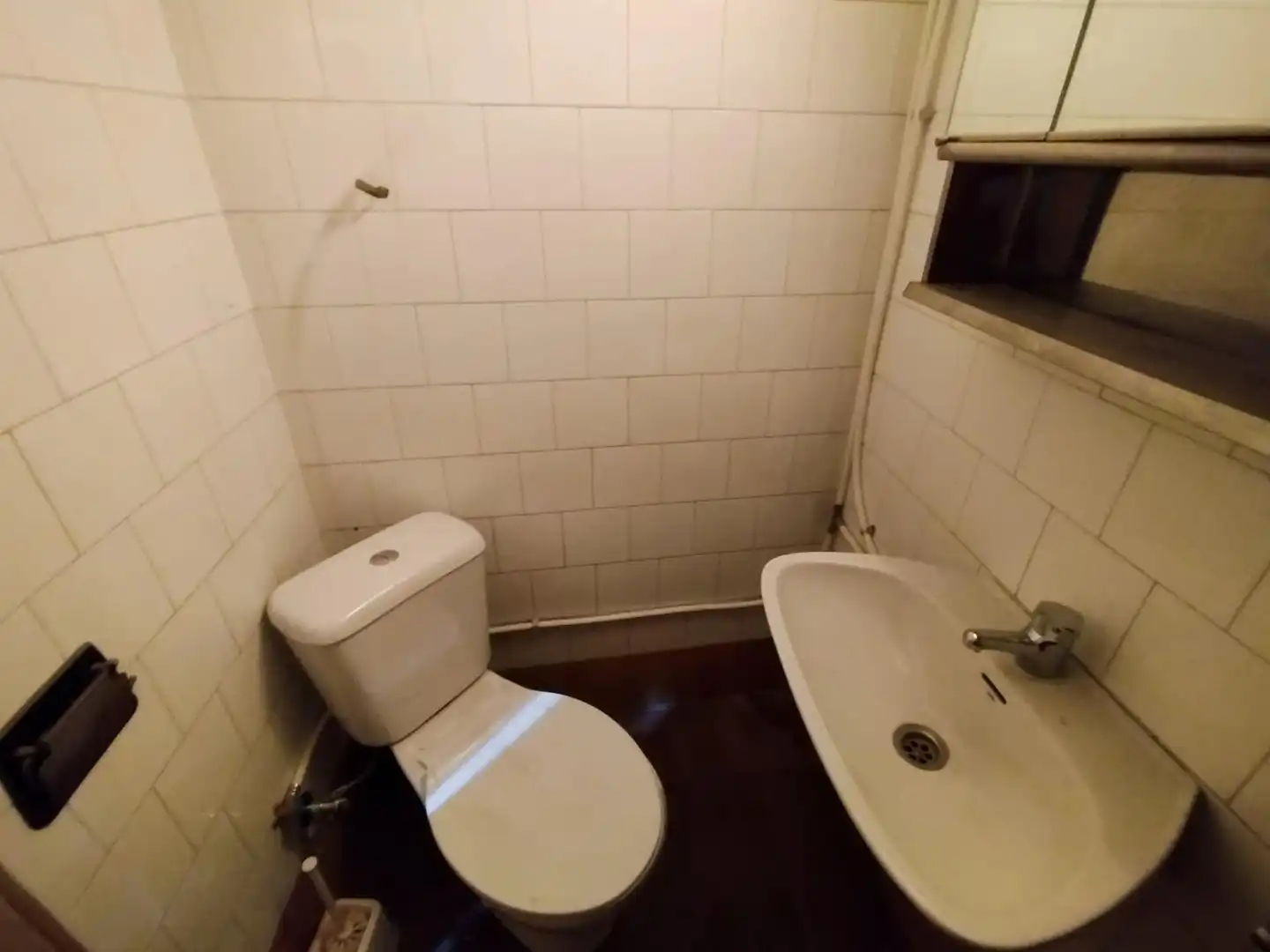 Badezimmer von Gebäude zur Miete in Manresa
