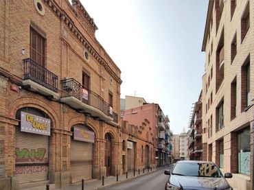 Mixto residencial en venta en Calle Joan Jorba
