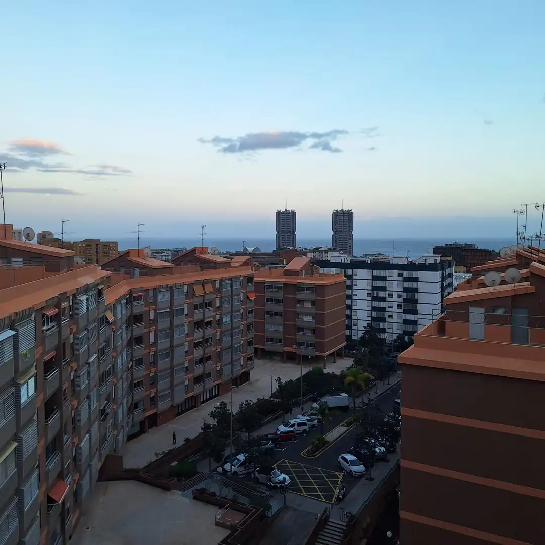 Vista exterior de Piso en venta en Santa Cruz de Tenerife con Parquet, Terraza y Trastero