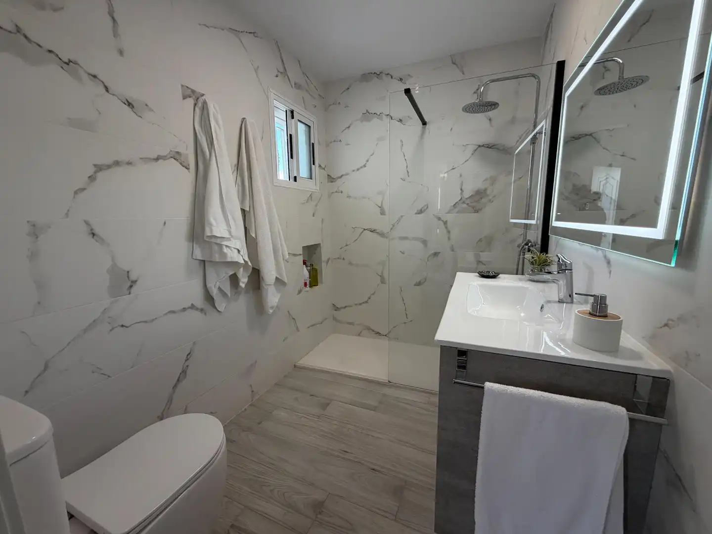 Casa adosada en venta en San Juan de los Terreros