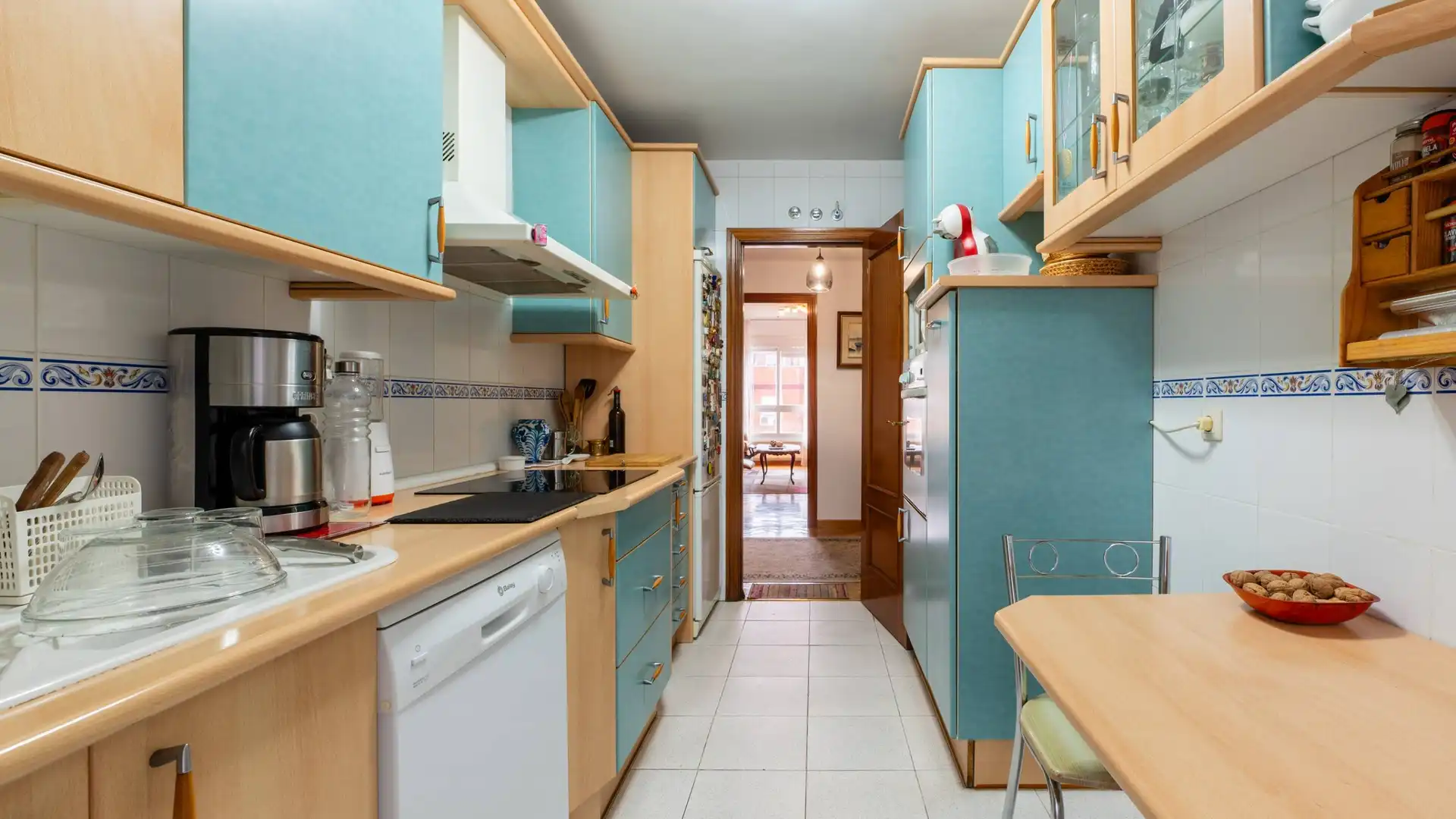 Kitchen of Flat for sale in  Madrid Capital  with Air Conditioner, Heating and Storage room