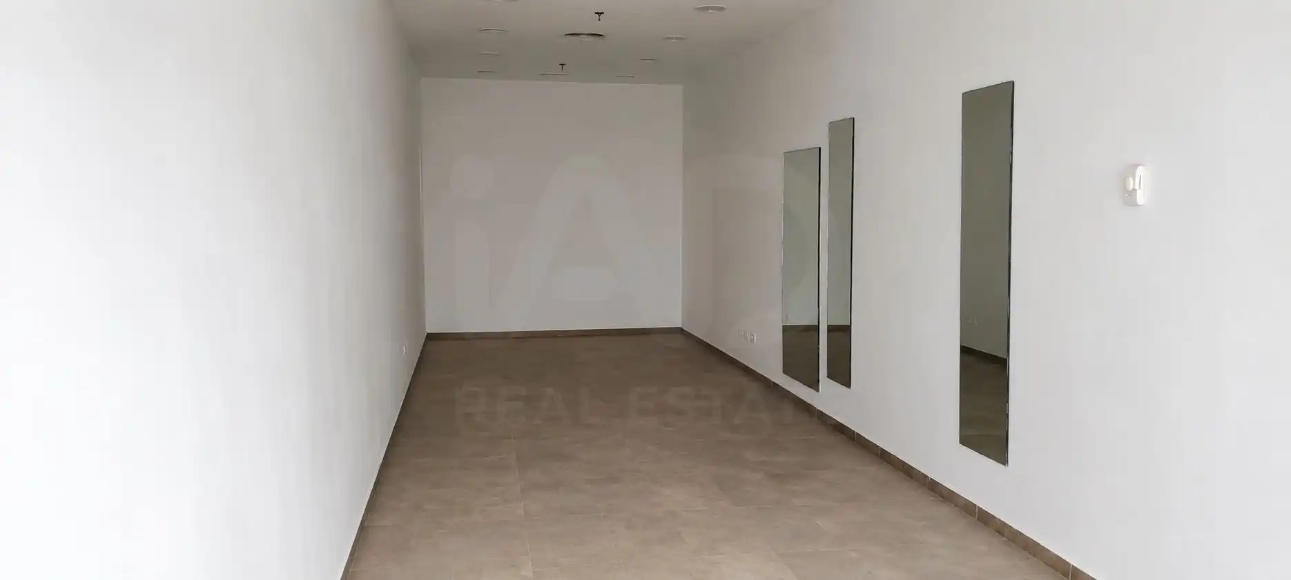 Business premises for sale in Centro - Calzada - Cabo Noval, imagen 3