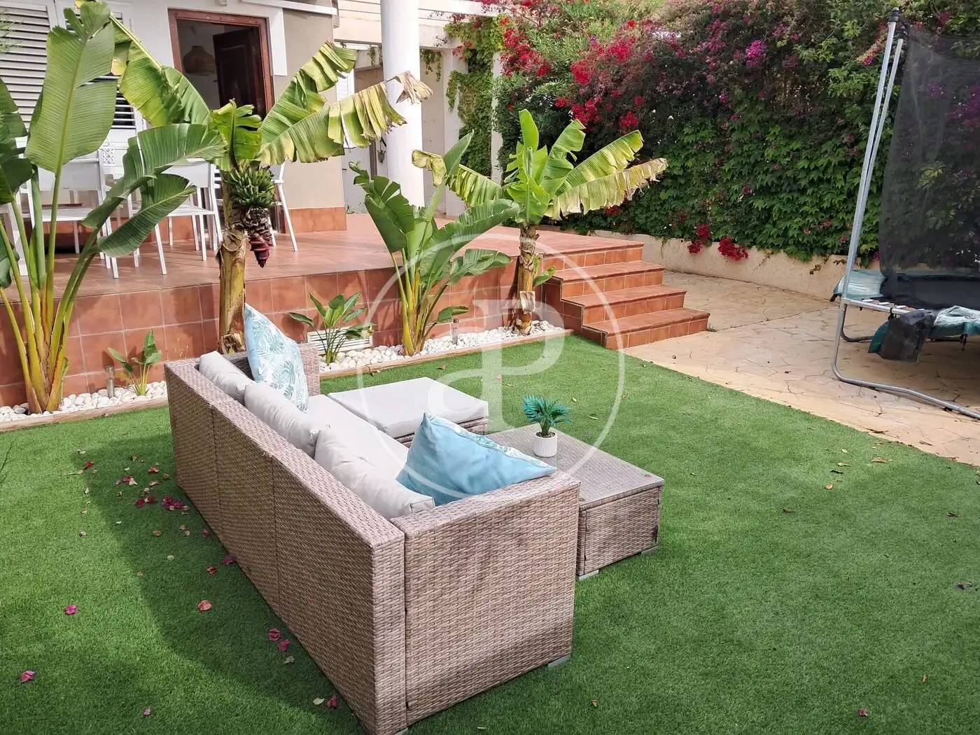 Terrassa de Pis de lloguer en Santa Pola amb Aire condicionat, Calefacció i Jardí privat