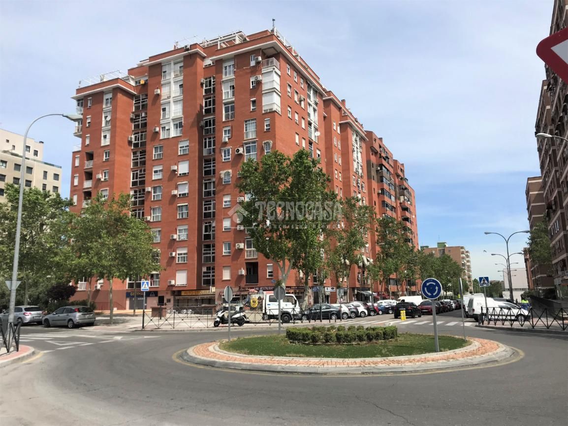 Pis en venda a Calle de Valencia, La Avanzada - La Cueva