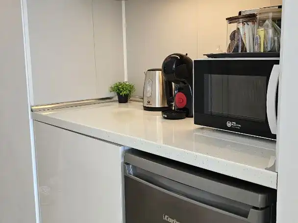 Habitatge amb ascensor en venda a Av. de los Manantiales 24, imagen 3