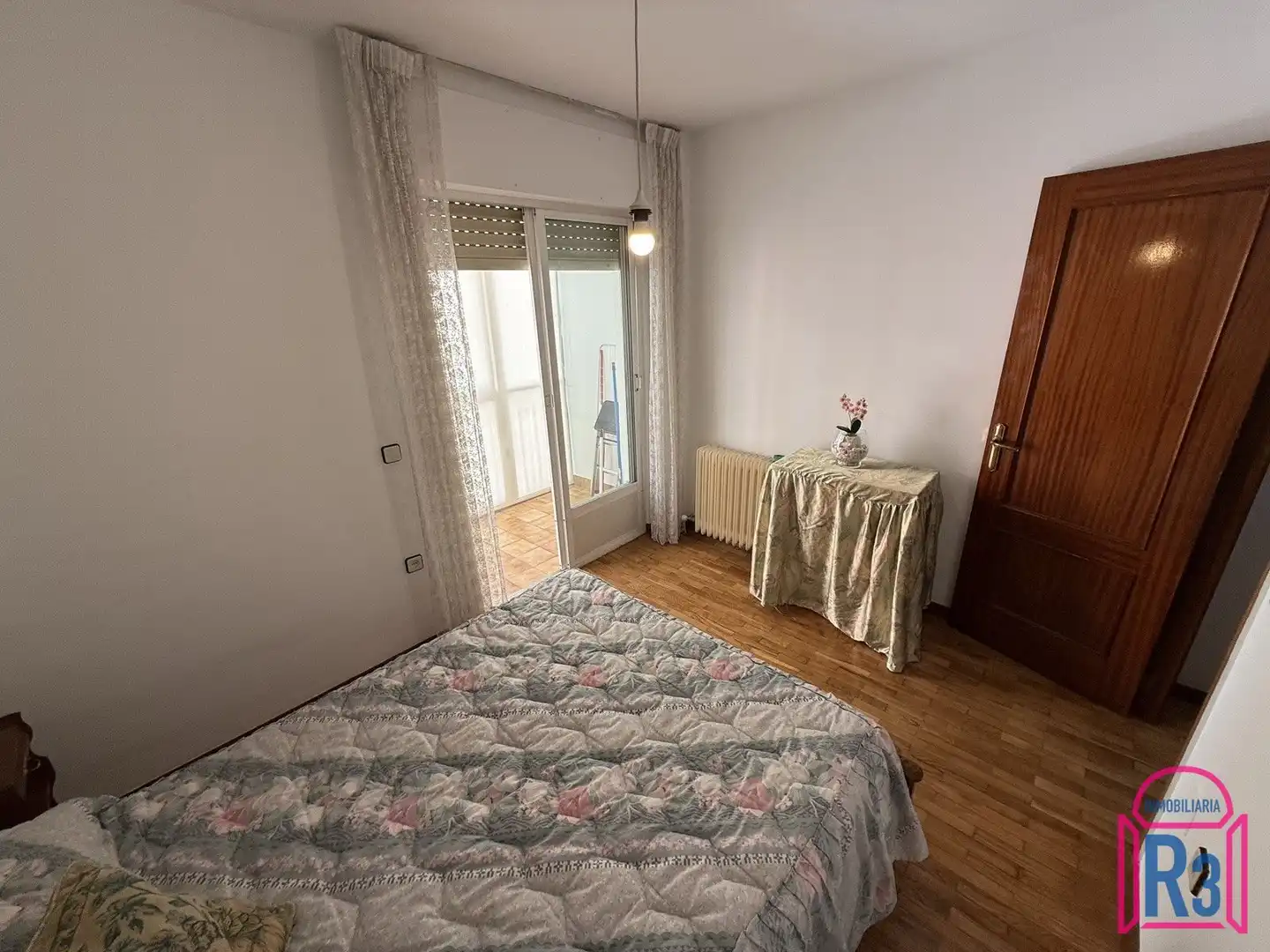 Schlafzimmer von Wohnung zur Miete in León Capital  mit Heizung, Terrasse und Möbliert