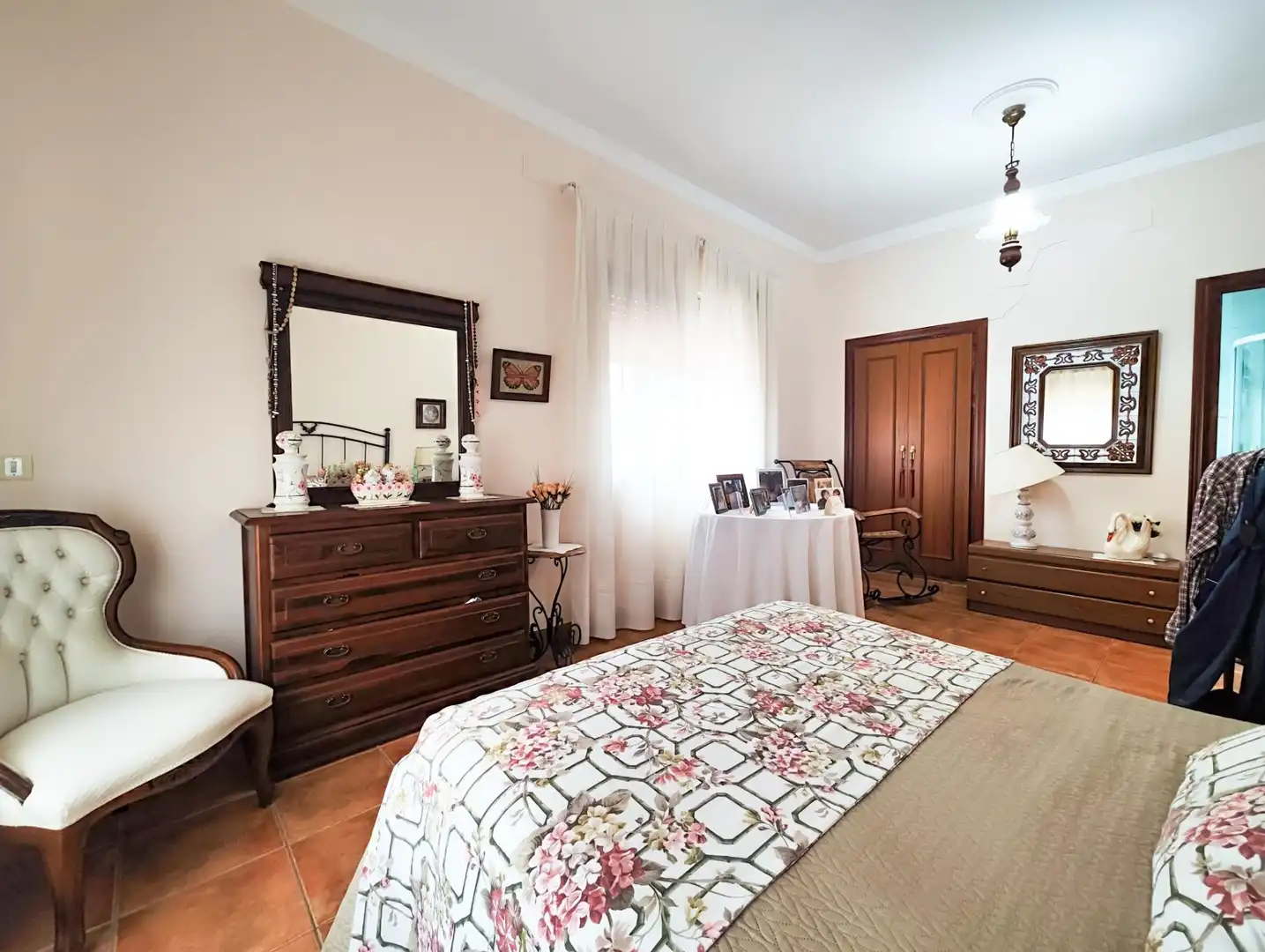 Dormitori de Casa o xalet en venda en Puertollano amb Aire condicionat, Calefacció i Jardí privat
