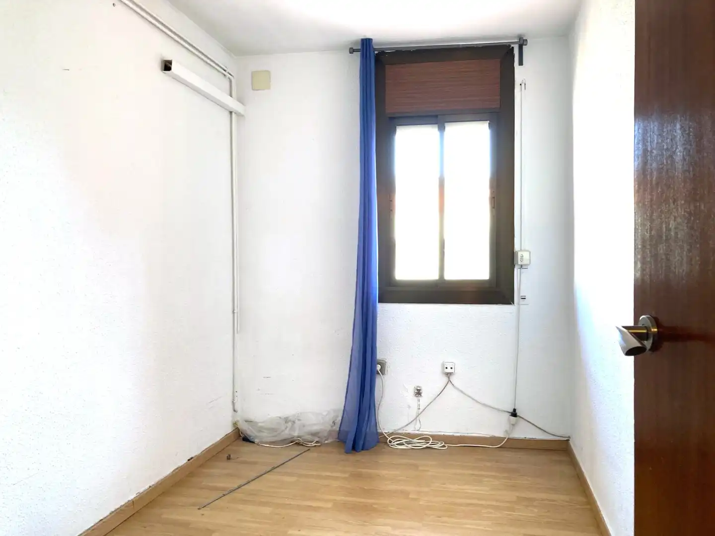 Habitación de Ático en venta en L'Hospitalet de Llobregat con Aire acondicionado, Calefacción y Terraza