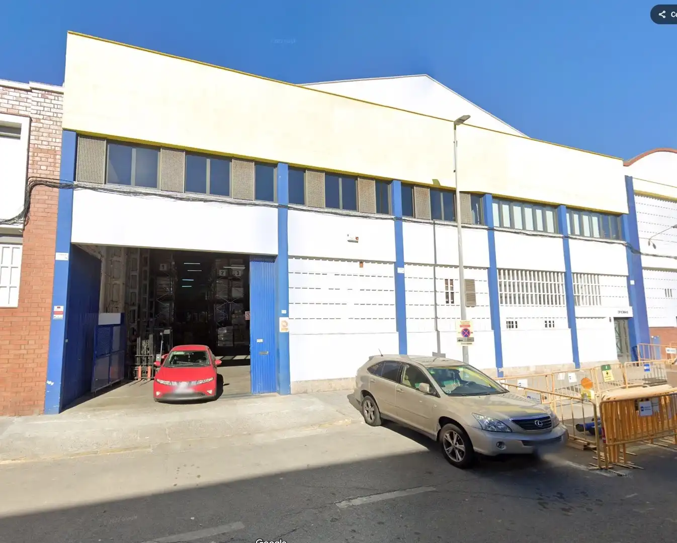 Exterior view of Industrial buildings for rent in L'Hospitalet de Llobregat