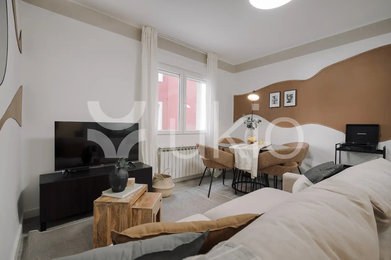 Living room of Apartments for rent in Madrid  with Air Conditioner, Heating and Furnished