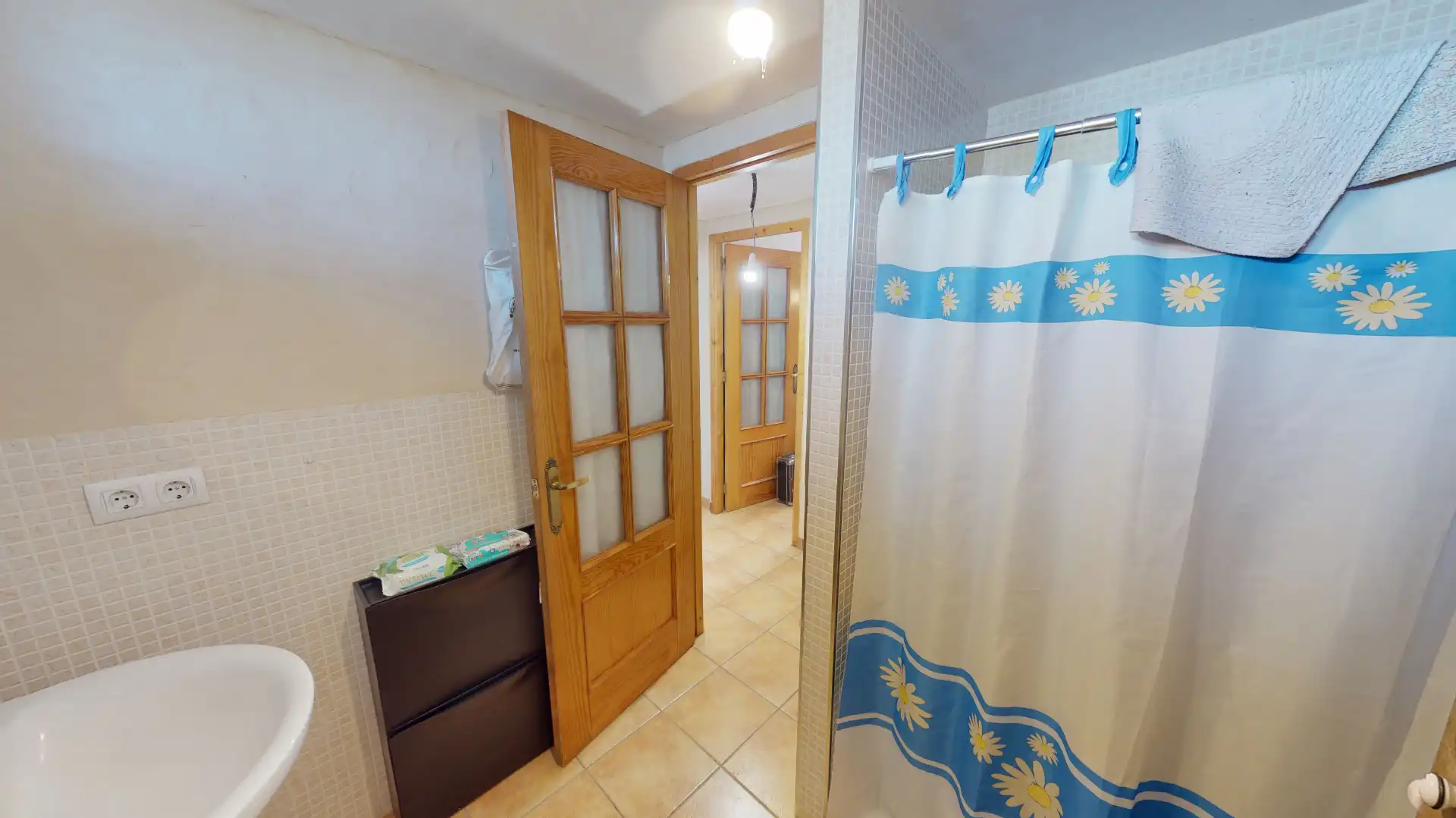 Bathroom of Houses for sale in Pozohondo  with Furnished
