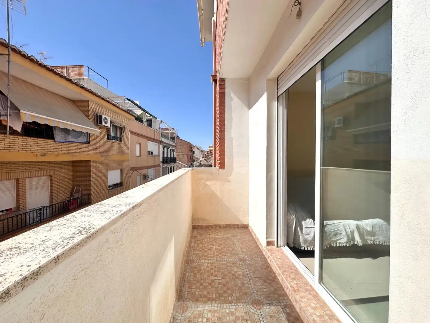 Flat for sale in Calle Calle Pamplona, Avda. De los Ogíjares