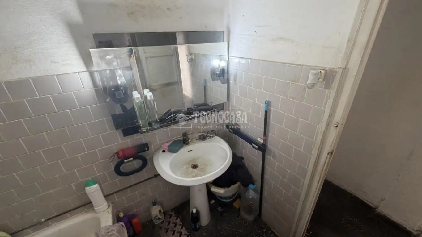 Bathroom of Flat for sale in Valencia  with Balcony