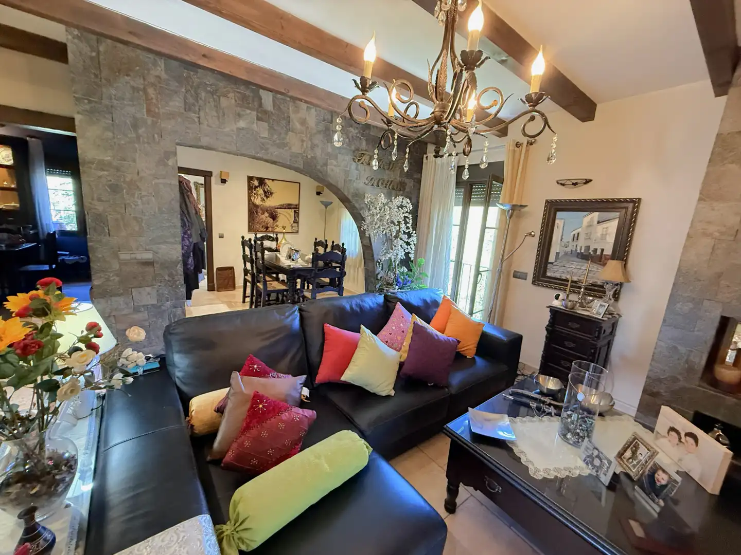 Sala de estar de Casa o chalet en venta en Coín con Aire acondicionado, Calefacción y Jardín privado